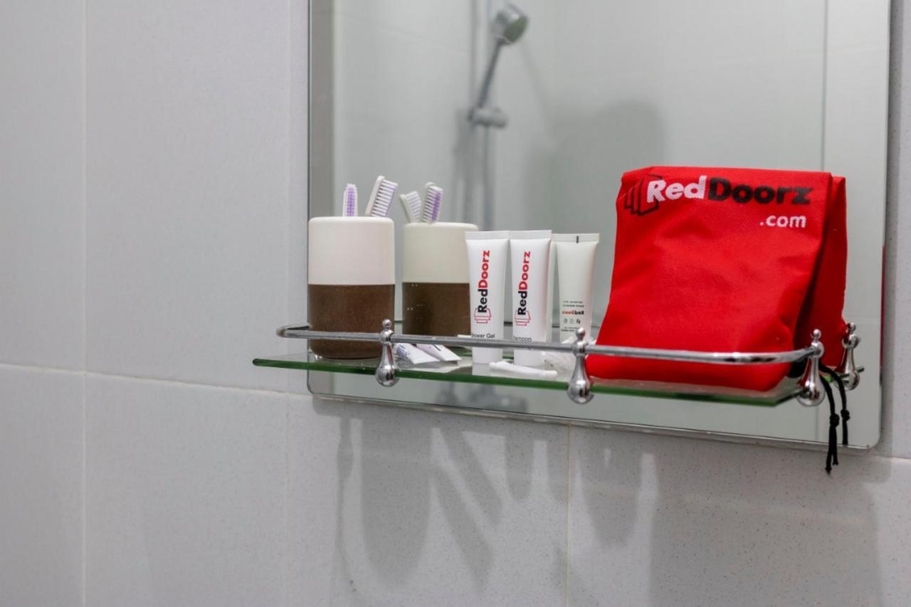 Reddoorz Near Pantai Panjang Bengkulu 2 Hotel Exterior photo